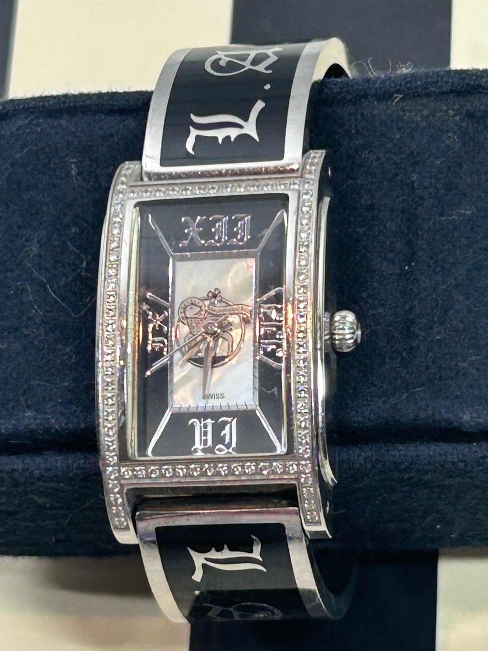 L.A.M.B. Designer Bangle Watch❤️🔥 - Picture 16 of 16